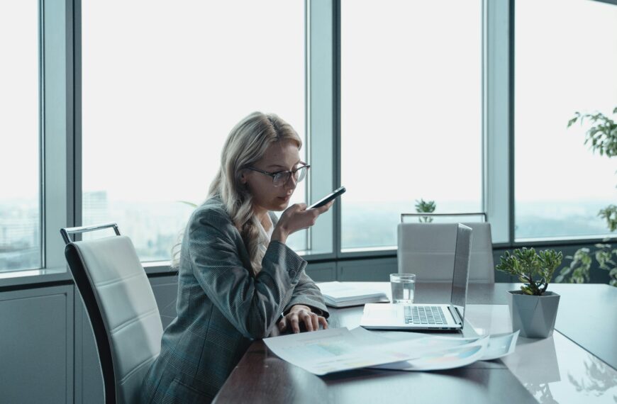 Decoding the VoIP Revolution: Why 2026 Is a Strategic Turning Point for Business Communications